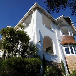 abbey-manor-luxury-guesthouse.hotels-capetown.com/